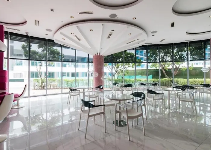 Apartment Premium 1bedroom Unit Near Airport, Moa, Casinos, Sm Bicutan *